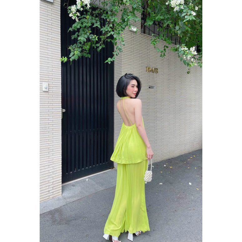 (Rất Hot) Set áo yếm hở lưng chất voan lụa xếp ly cùng quần ống suông xếp ly cực sang. Hàng nhập Thái cao cấp có 3 màu.