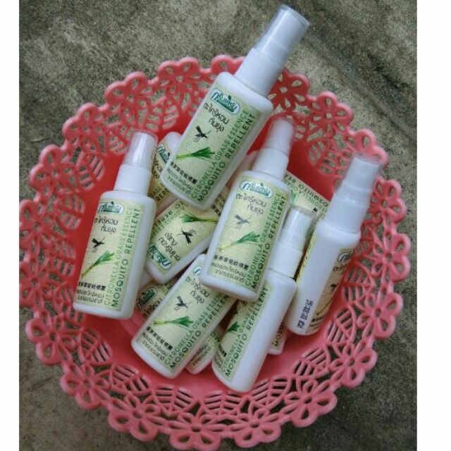 Xịt Chống Muỗi Green Herb Thái Lan 40ml