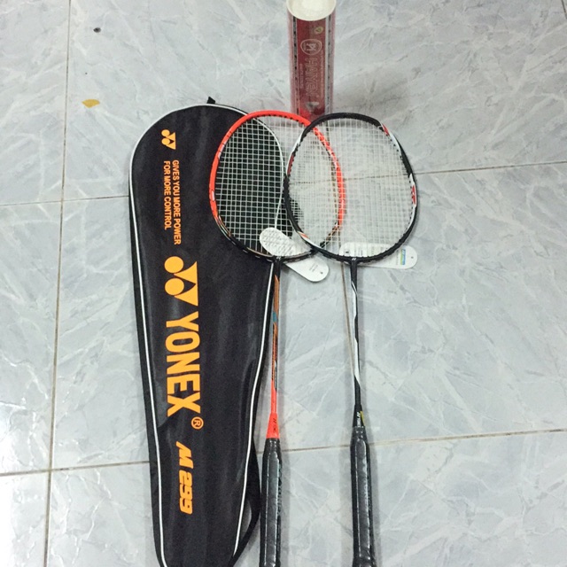 SIÊU PHẨM Combo 2 vợt yonex tặng 2 túi chống sốc siêu đẹp tặng cuốn cán và 6 trái cầu chuyên nghiệp