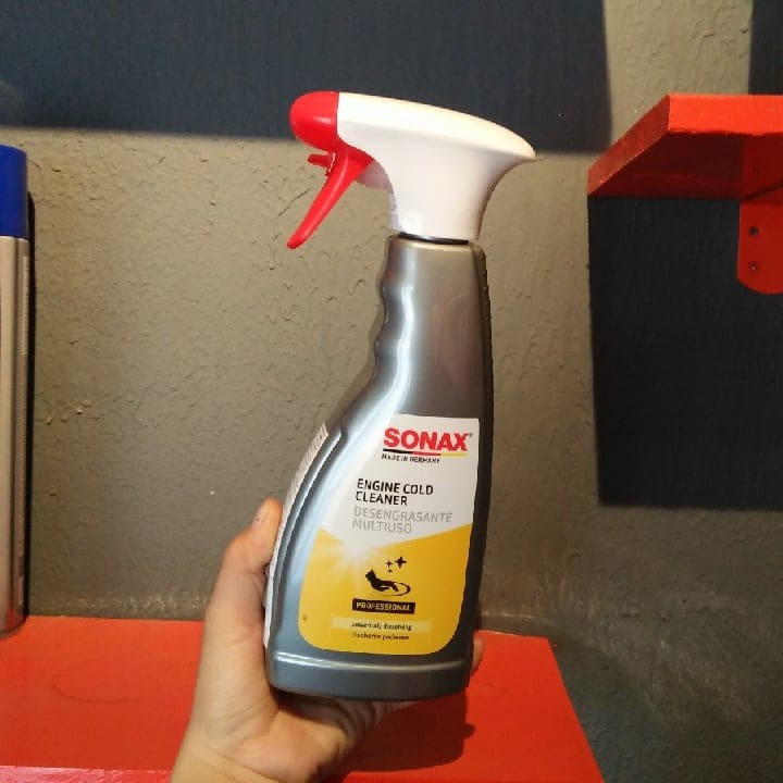 Dung dịch rửa khoang động cơ Sonax Engine Cleaner 543200- vệ sinh Khoang máy sonax