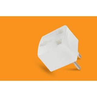 Phích cắm điện chuyển đổi 3 chân sang 2 chân