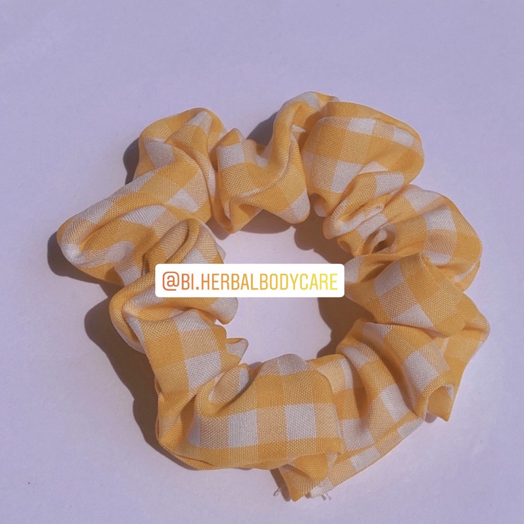 [Hàng thiết kế] Scrunchies cột tóc, buộc tóc hoạ tiết caro đơn giản nhiều màu mini size dành cho bạn nữ handmade