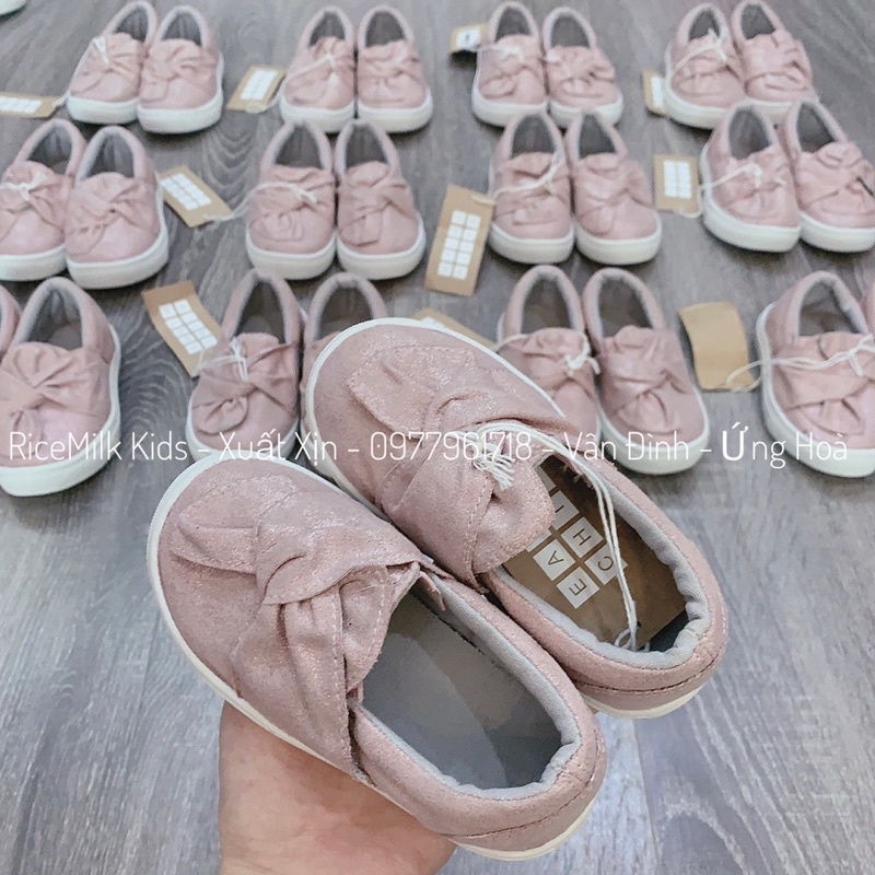 Giày lười giày slipon cho bé màu hồng xuất dư xịn