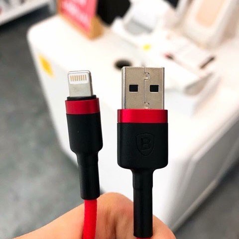 Cáp dù Baseus Cafule Usb to Lighting cho Iphone Ipad chơi game xem Phim thoải mái