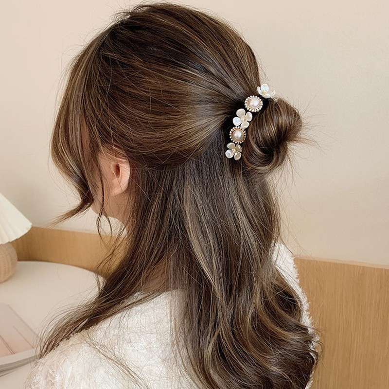 Kẹp tóc hình bông hoa đính ngọc trai phong cách Hàn Quốc F109