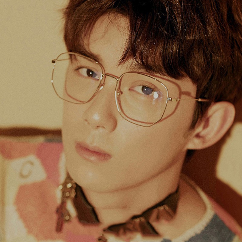 Kính Gọng Vuông Kim Loại Màu Xanh Thời Trang | BigBuy360 - bigbuy360.vn