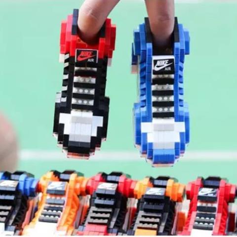 Mô Hình Lắp ráp giày NIKE JORDAN - LEGO D NIKIE JORDAN xả- .