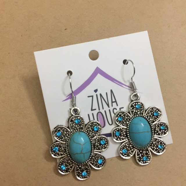 Khuyên tai ngọc đá xanh các hình