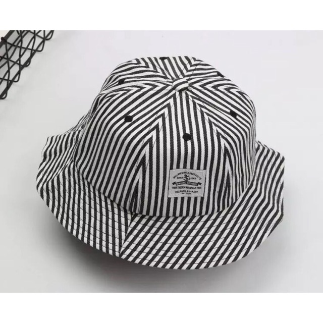 Mũ bucket sọc
