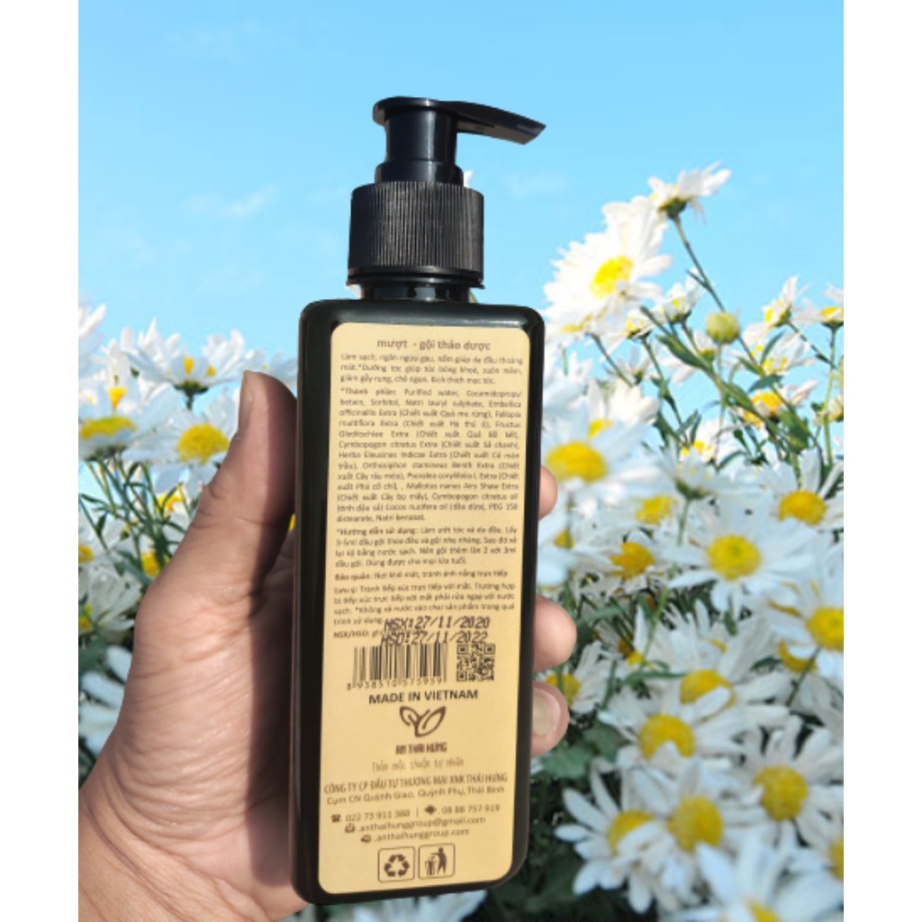 MỀM - Sữa tắm thảo dược AN THÁI HƯNG  300ml mềm, mịn da, ngăn ngừa mụn, ngứa, trứng cá