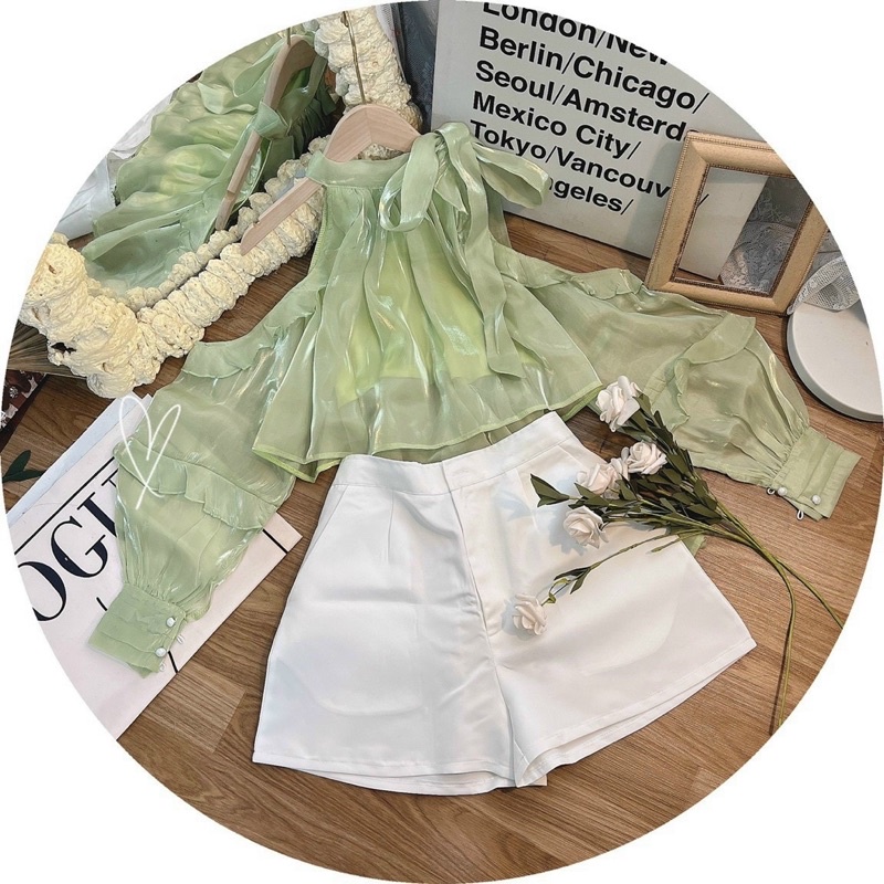 set áo trễ vai bèo xanh short trắng xinh