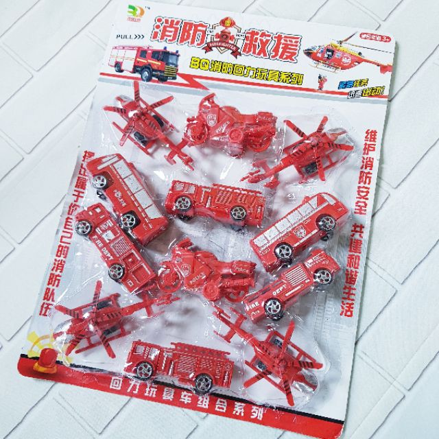 Vĩ 12 xe/máy bay cứu hộ chạy trớn bằng nhựa