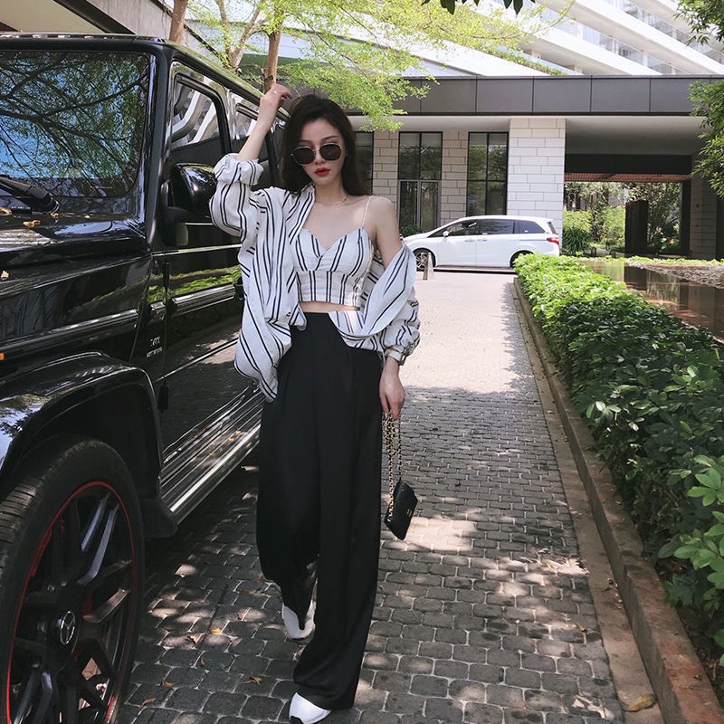 Bộ Áo Sơ Mi Bra Kẻ Nữ 🦋 Set Somi Dài Tay Nữ Kèm Áo 2 Dây Có Mút Ngực🦋 | BigBuy360 - bigbuy360.vn