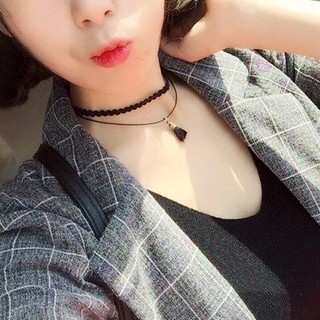 Dây chuyền choker cá tính