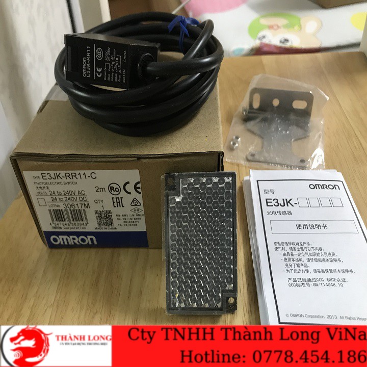 Cảm biến quang E3JK-RR11