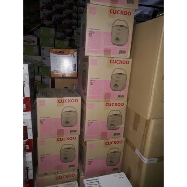 Nồi cơm điện Cuckoo Cr1021 1,8L