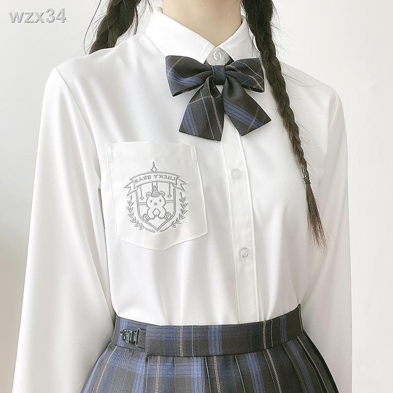 gấu may mắn Đồng phục JK thêu áo nữ sinh dài tay ngắn phong cách Nhật Bản cơ với sơ mi đen trắng kem