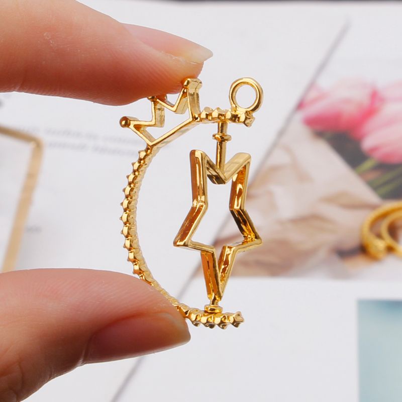 Khung Móc Khóa Đính Hạt Cườm Xoay Mini DIY