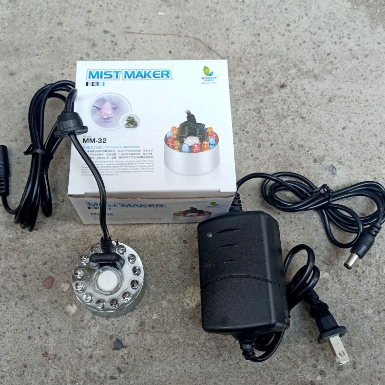 Máy Tạo Khói suơng mù cho bể cá hòn non bộ 12 đèn led đổi màu Jeneca MM-32