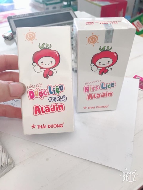 Dầu gội dược liệu trị chấy aladin