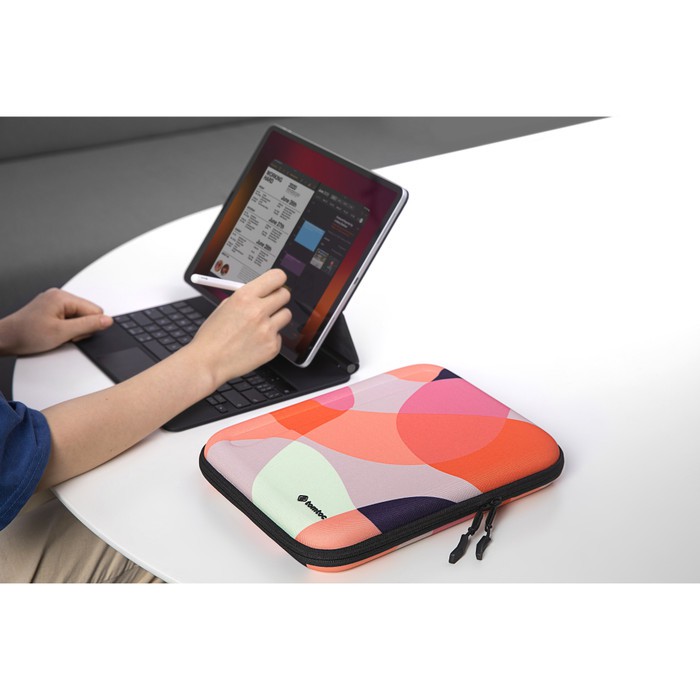 TÚI CHỐNG VA ĐẬP TOMTOC (USA) PORTFOLIO HOLDER HARDSHELL IPAD PRO 12.9INCH & SURFACE PRO