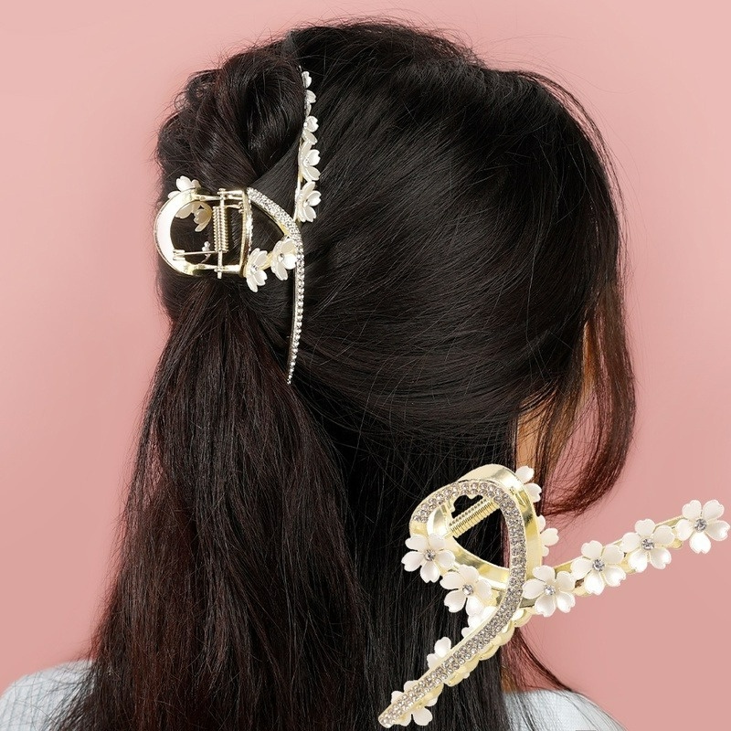 Kẹp Tóc Hình Cá Mập Đính Đá Thời Trang Hàn Quốc