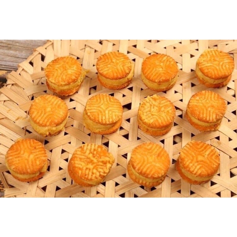 1 HỘP 500gr BÁNH HẠT DẺ MẬT ONG ĐẬU XANH  NGon Ngon