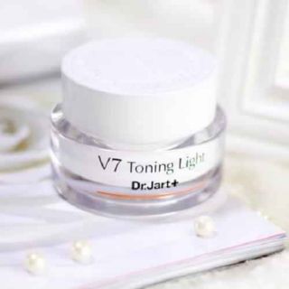 [thanh lý vỏ thiếc móp] KEM DƯỠNG TRẮNG TÁI TẠI DA V7 TONING LIGHT DR JART+