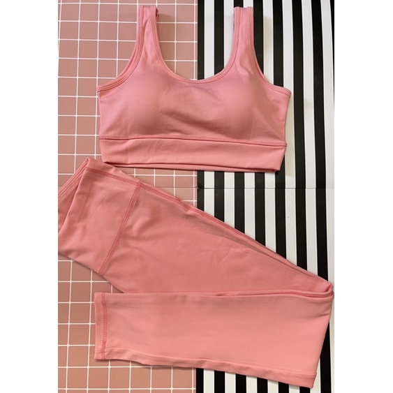 SET THUN U CẠP NGẮN NEW GYM,THỂ THAO,YOGA ( KÈM MÚT)