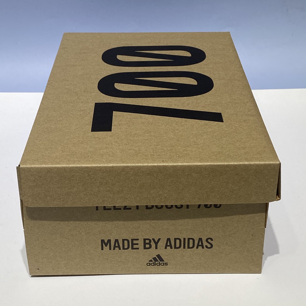 ⚡ Combo ⚡ Hộp Giấy Carton đựng giày dép, Hộp mũ Adidas Boost 700 + Bill thẻ + Giấy gói Nhật xịn chuẩn Fullbox