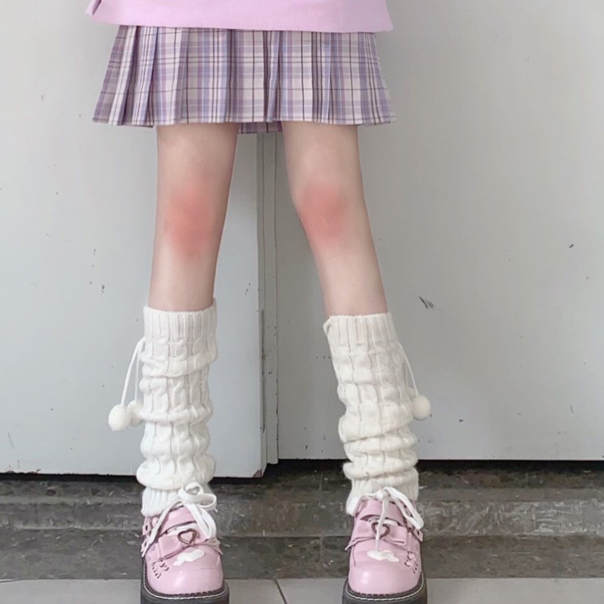 Tất ống chân dệt kim đen trắng giữ ấm chân mùa đông phong cách Lolita Nhật thumbnail
