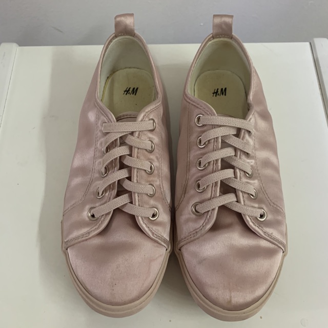 Thanh lý giày dép size 35