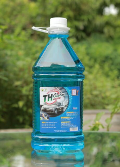 Nước rửa kính ô tô TH Clean can 2.5 lít
