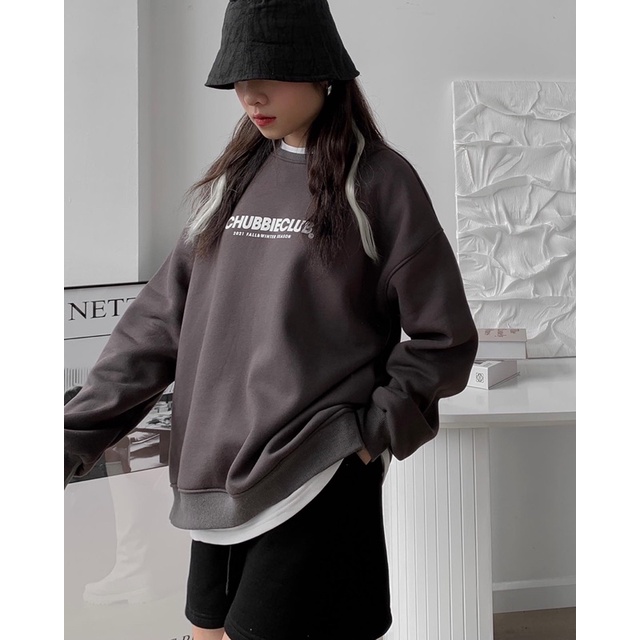 ÁO SWEATER OVERSIZE CHUBBIE in 2 mặt, chất liệu nỉ bông dày dặn - CHUBBIECLUB SWEATSHIRT | BigBuy360 - bigbuy360.vn