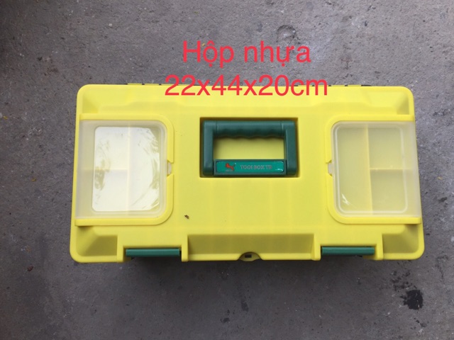 Hộp đựng đồ bằng sắt và nhựa