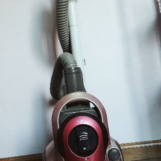 Máy hút bụi cầm tay Sharp nhật bãi