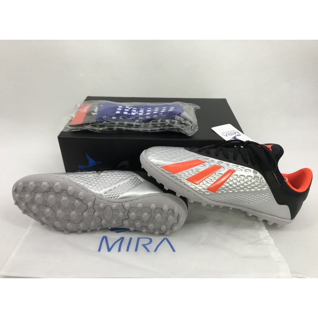 Giầy đá bóng Mira MR5 ( Màu bạc )
