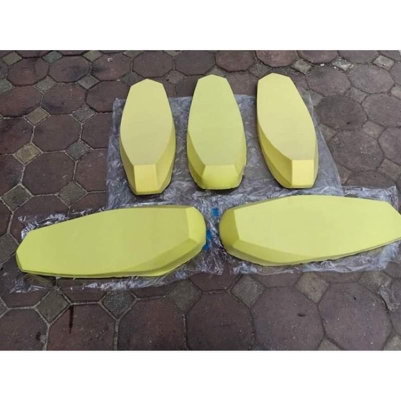 Mút Yên Gọt Exciter 150 Và Winnrer Phom Mỏng + Da Yên Các Bon Thêu Co Dãn 4 Chiều