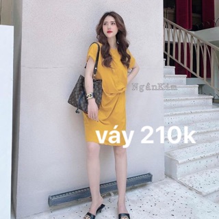 Váy vàng ( để 40k vào bọc hàng )