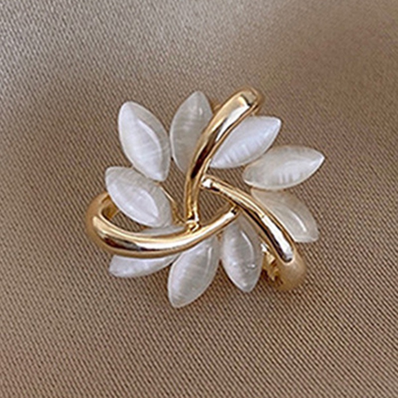 Khuyên Tai Mặt Hoa Xoắn Đính Đá Opal YR