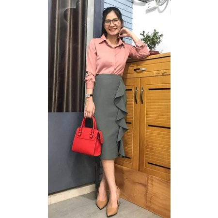 Chân Váy Bút Chì Sẻ Sau Bèo Phía Trước Độ Dài 58-65cm