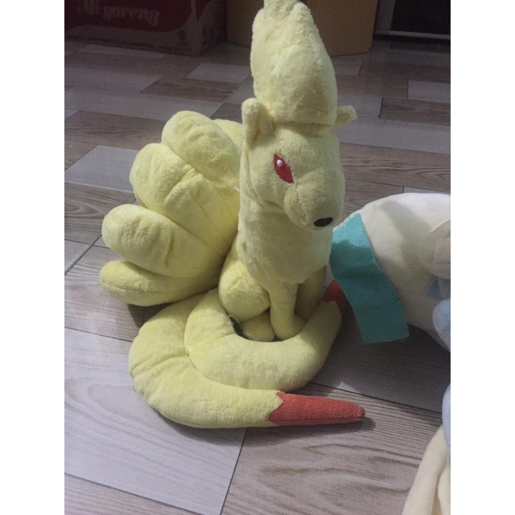 Gấu bông cáo chín đuôi