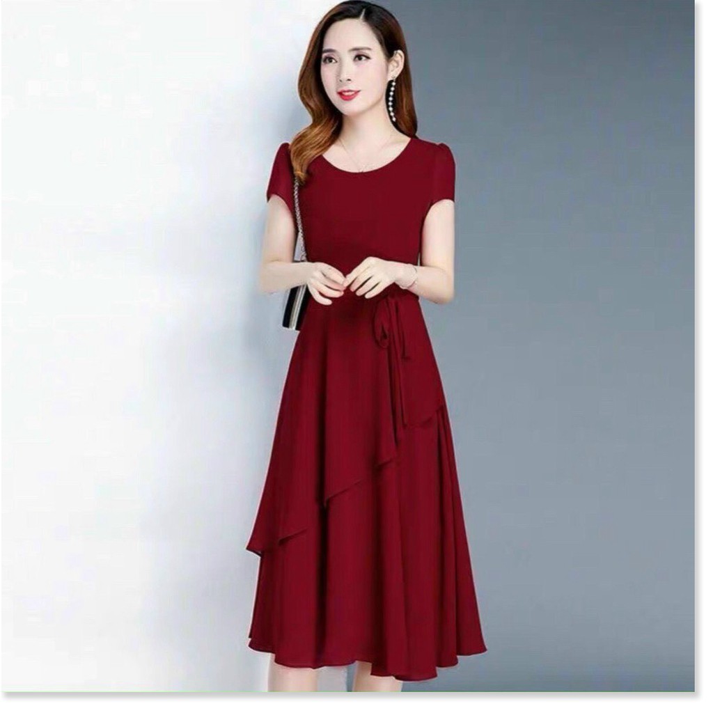 ĐẦM VOAN Y,THIẾT KẾ HỌA TIẾT TRƠN NHƯNG KHÔNG KÉM PHẦN SANG TRỌNG,ĐẶC BIỆT LÀ CHẤT LIỆU VÃI THOÁNG MÁT HỢP THỜI TRANG NA