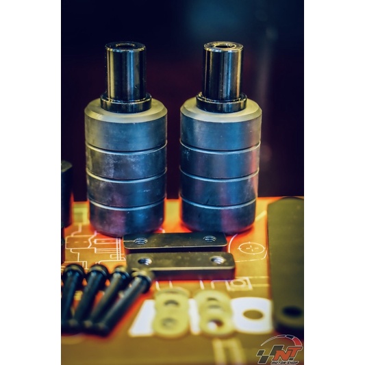 Chống đổ sườn CBR150R 2021 và CBR150R 2022