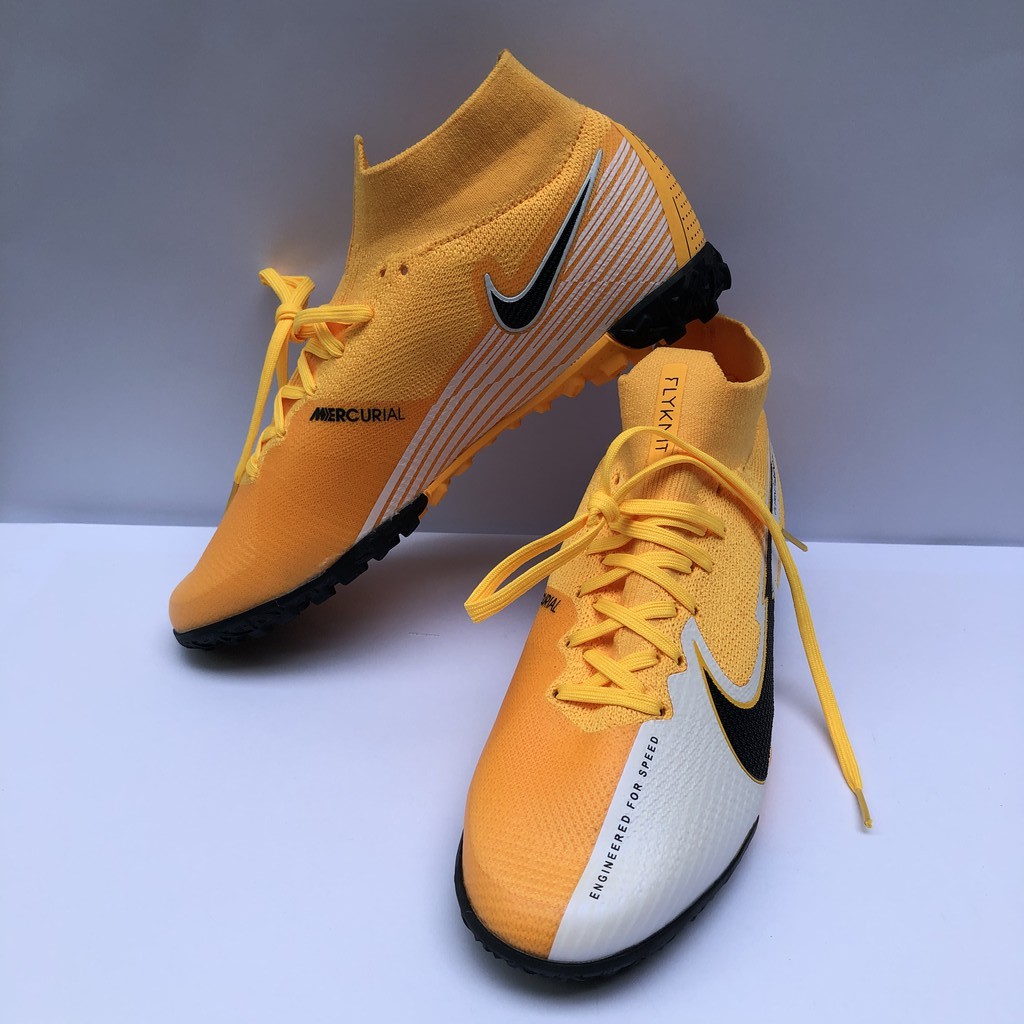 Giày Bóng Đá Sân Cỏ Nhân Tạo Mercurial Superfly 7 Elite Vàng Trắng Vạch Đen Cổ Cao HQ TF