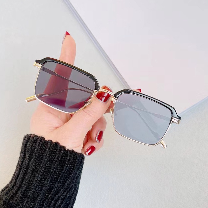 Kính Chống Nắng Nửa Gọng Kim Loại Trong Suốt Chống Ánh Sáng Xanh Thời Trang Mới
