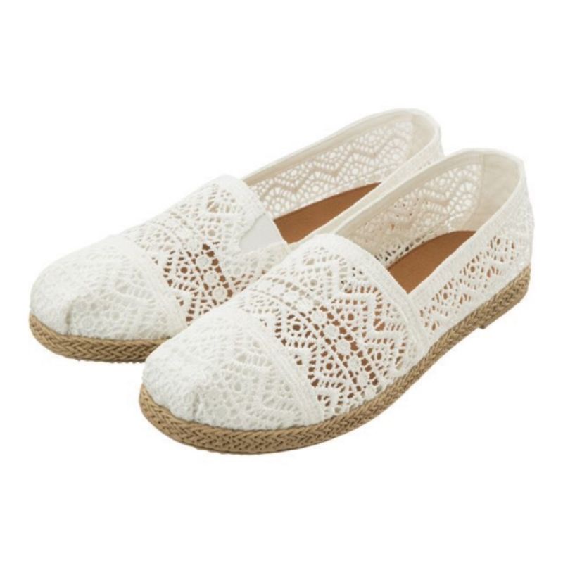 Giày slip on GU đế cói