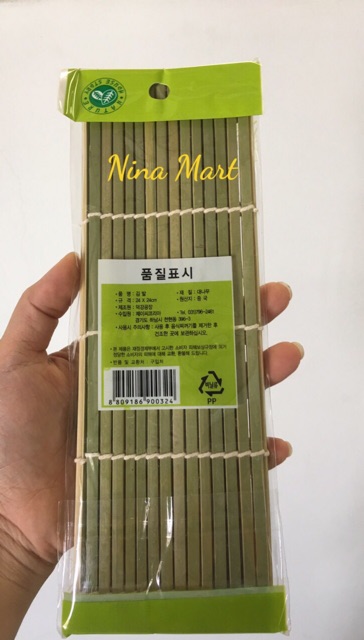 Mành tre cuộn cơm( kimpap hoặc sushi)Hàn Quốc