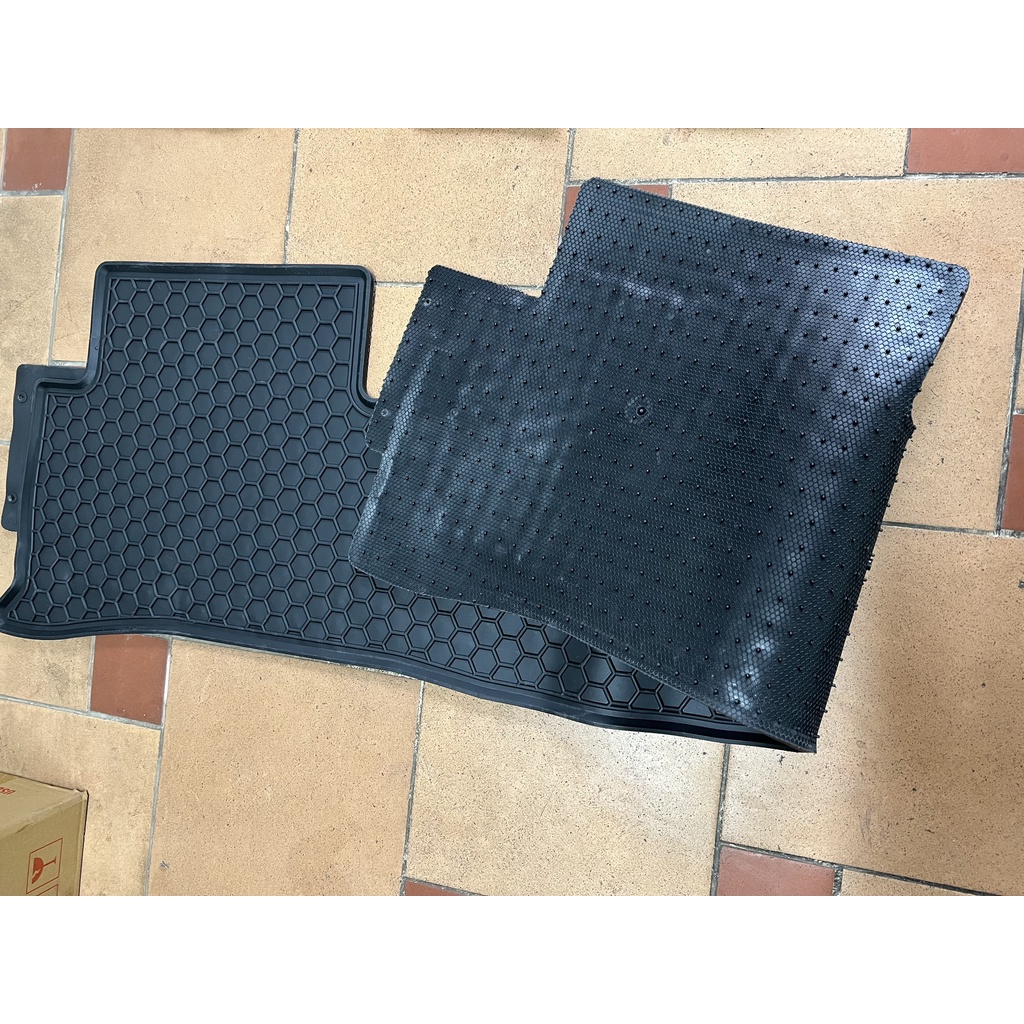 Thảm trải sàn , lót sàn cao su theo xe Hyundai Elantra 2016-2021