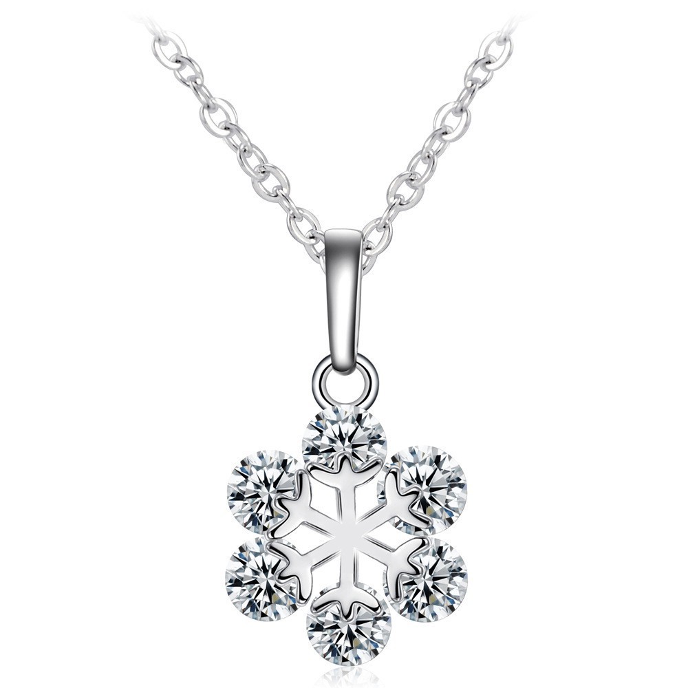 Dây chuyền mặt dạng hoa tuyết Zircon